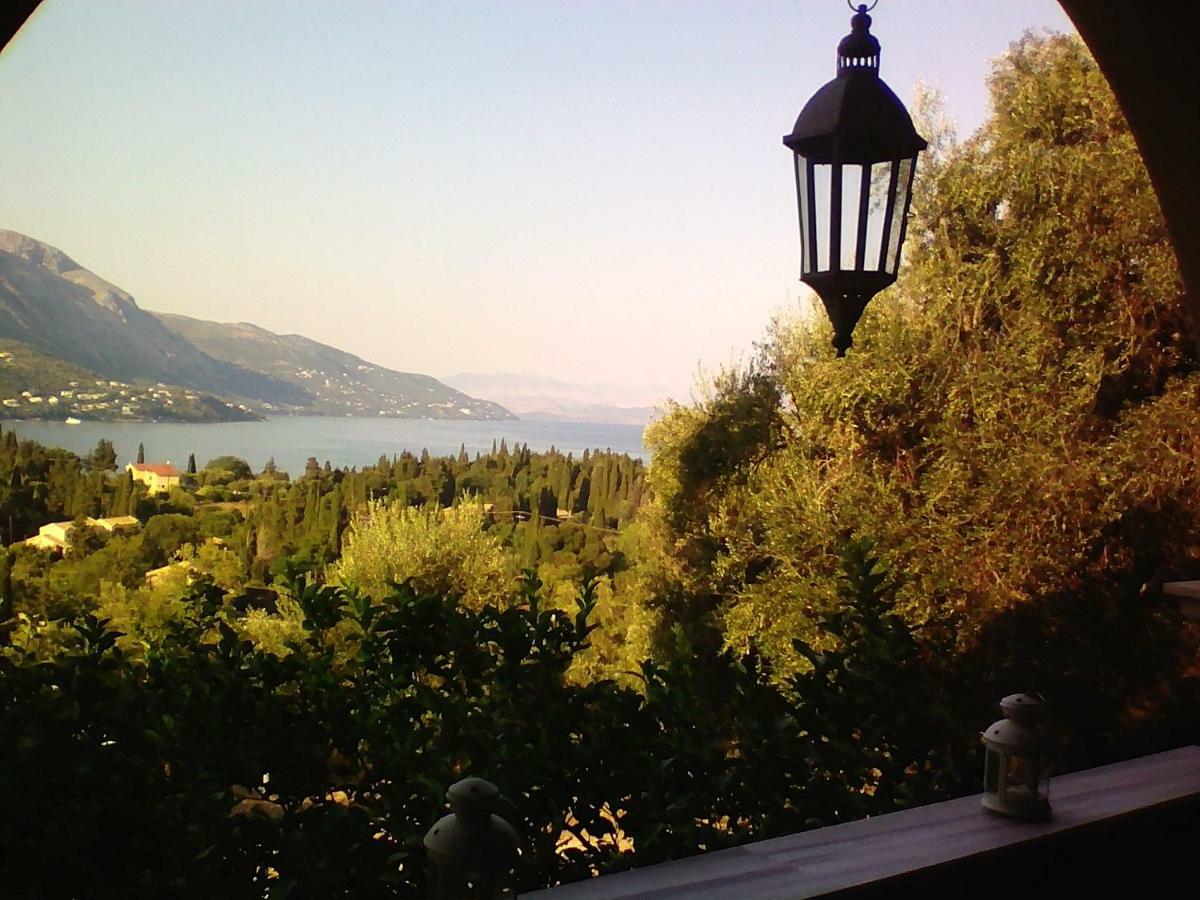 Bella Vista Apartment Kato Korakiana